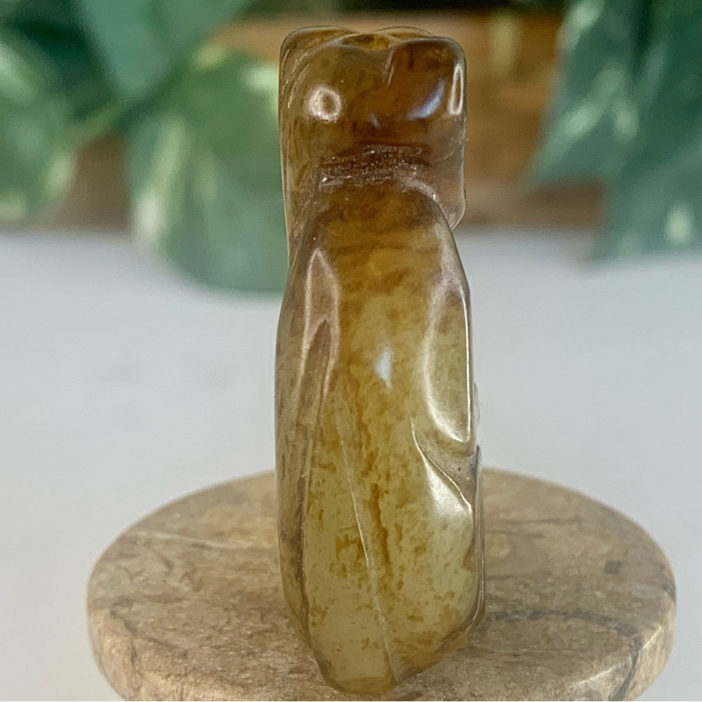 Vintage Chinese Zodiac Jade Monkey Pendant Bead Hand Carved Miniature Animal 1.7 - Picture 7 of 12